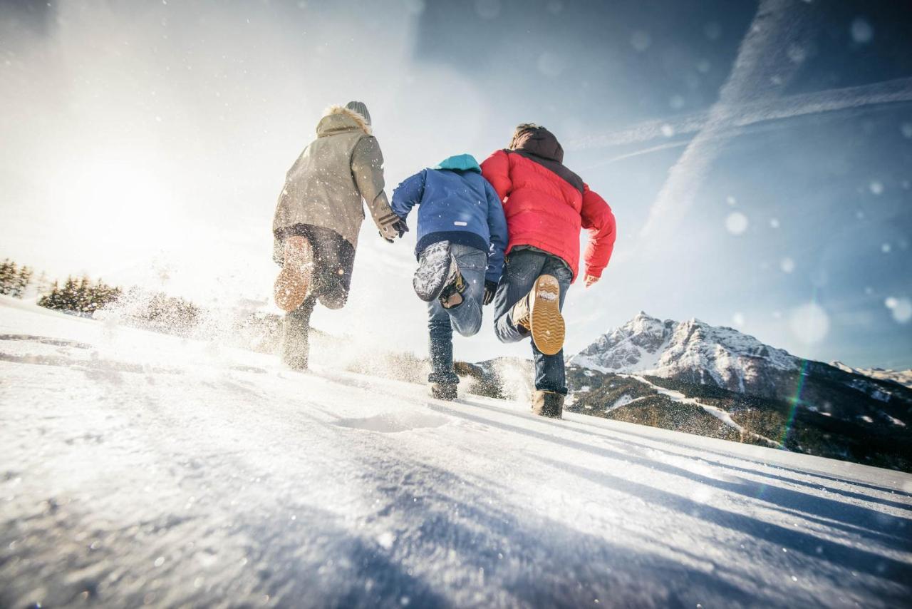 Stubaier Gletscher Xl Apartments Residenz Haus Alpenkoenig Ferienwohnungen Im Alpinen Charme Stubai Super Card Inklusive Neustift im Stubaital Εξωτερικό φωτογραφία